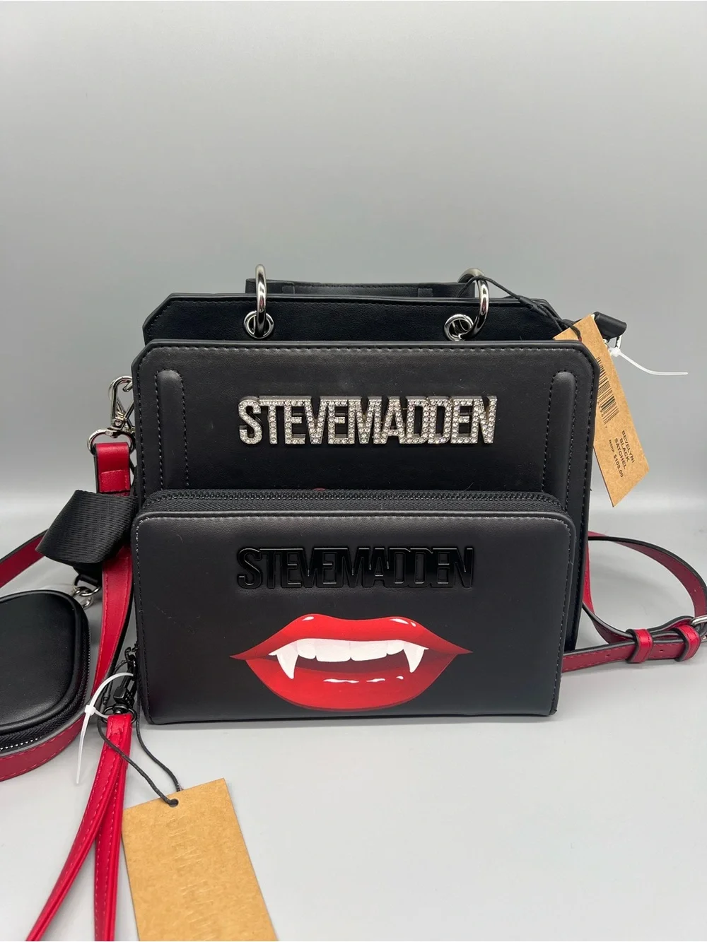 Steve Madden matching purse and wallet set